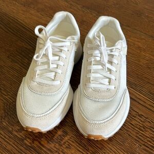 Cole Haan Women's GrandPrø Wellesley Sneakers in Optic White Size 6 1/2